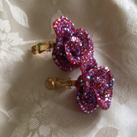 Richard Kerr Crystal Roses Earrings - Picture 5 of 6